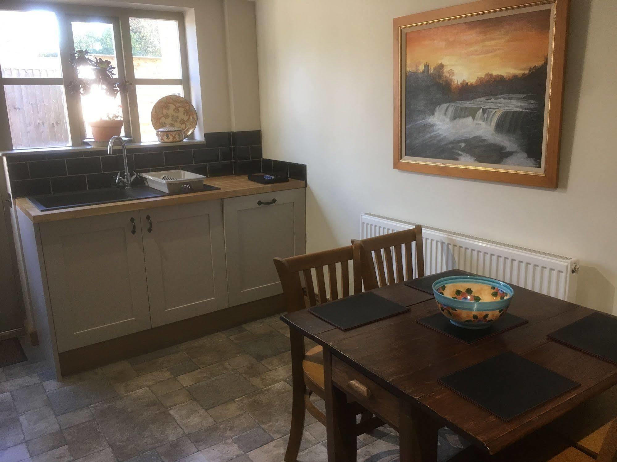 The Salford Inn Chipping Norton Ngoại thất bức ảnh