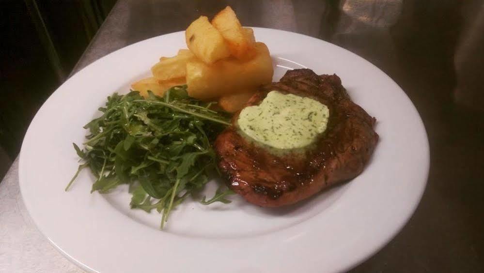 The Salford Inn Chipping Norton Ngoại thất bức ảnh